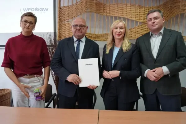 Gmina Harasiuki podpisała umowę na usuwanie azbestu