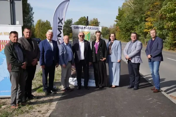 Gmina Harasiuki zakończyła budowę ciągów pieszo-rowerowych na trzech drogach powiatowych