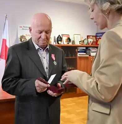 Złote Gody w Gminie Jeżowe – jubilaci odebrali medale i gratulacje