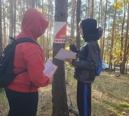 Uczniowie klas 3-7 sprawdzili się w rajdzie na orientację w Białym Borze