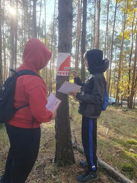 Uczniowie klas 3-7 sprawdzili się w rajdzie na orientację w Białym Borze