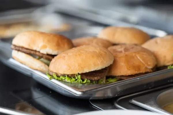 Micoli w Rudniku nad Sanem zaprasza w sobotę na burgery